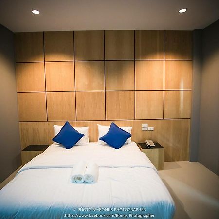 Hobby Hotel 우따라딧 외부 사진