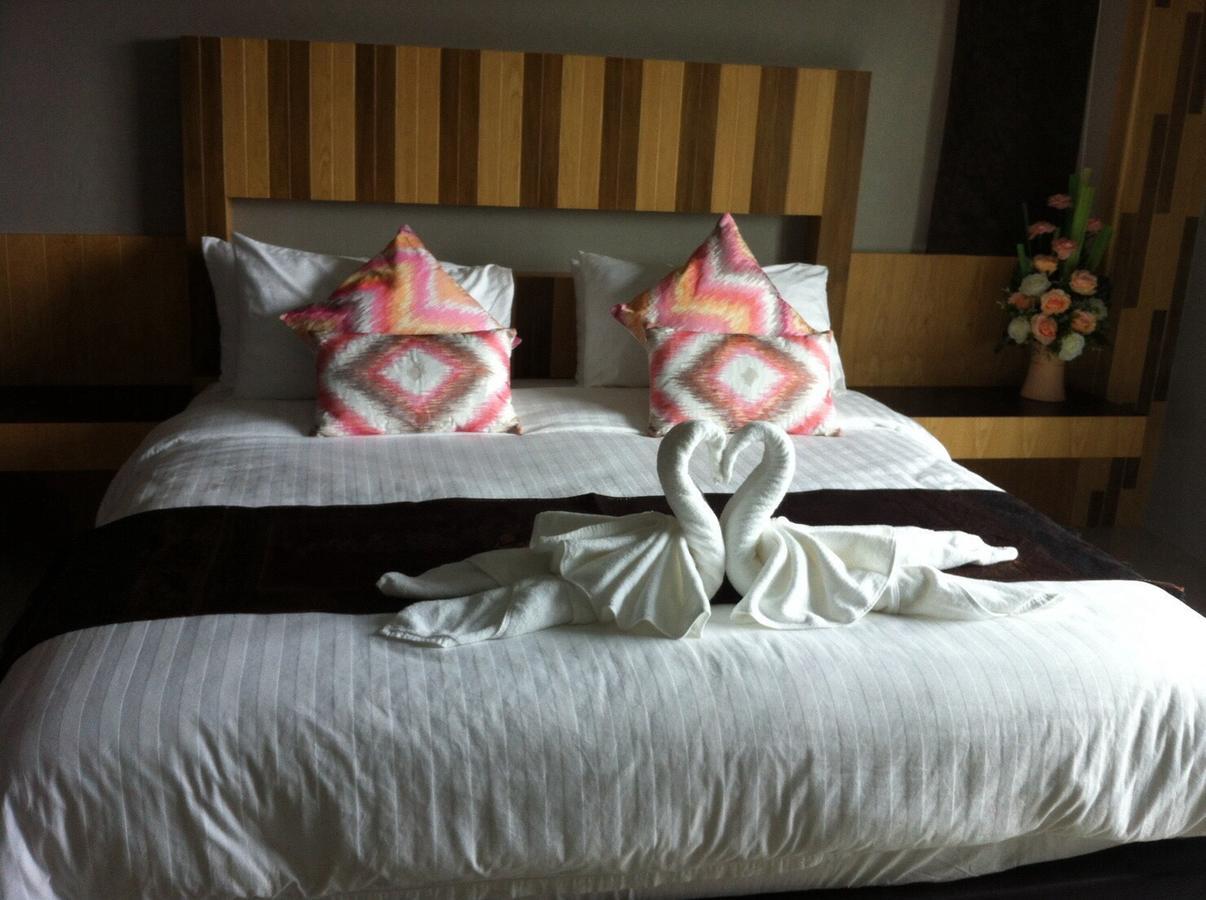 Hobby Hotel 우따라딧 외부 사진